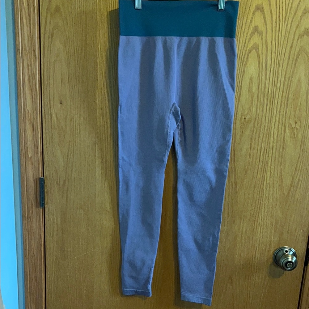 DSG Blue/Green and Light Purple Leggings with Stretchy Ribbed‎ fabric Sz Sm